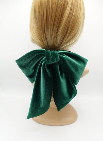 Christmas Hair Bows: Deck the Halls (and Your Hair!) with VeryShine