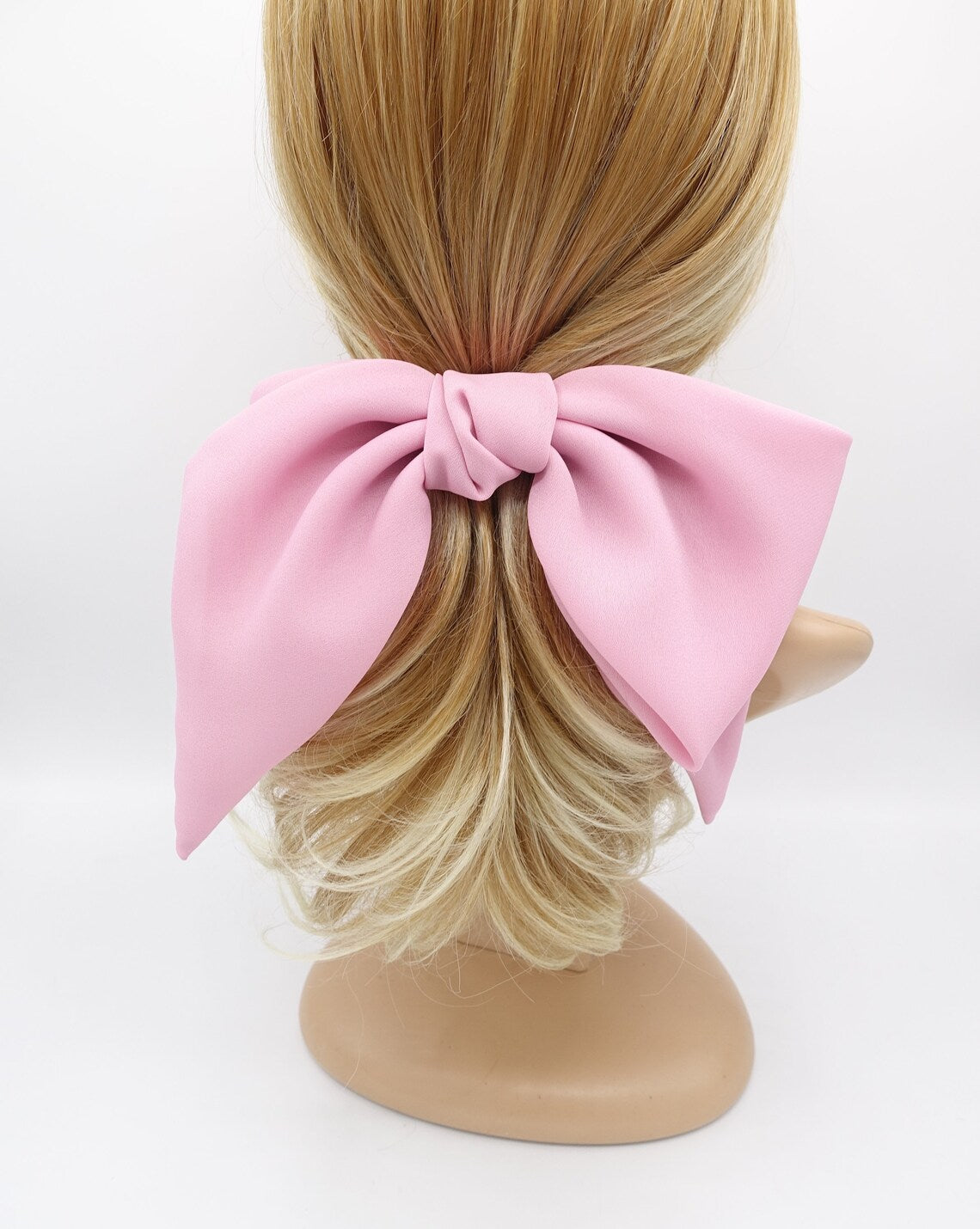 Spring into Style with VeryShines High-Quality Hair Accessories!