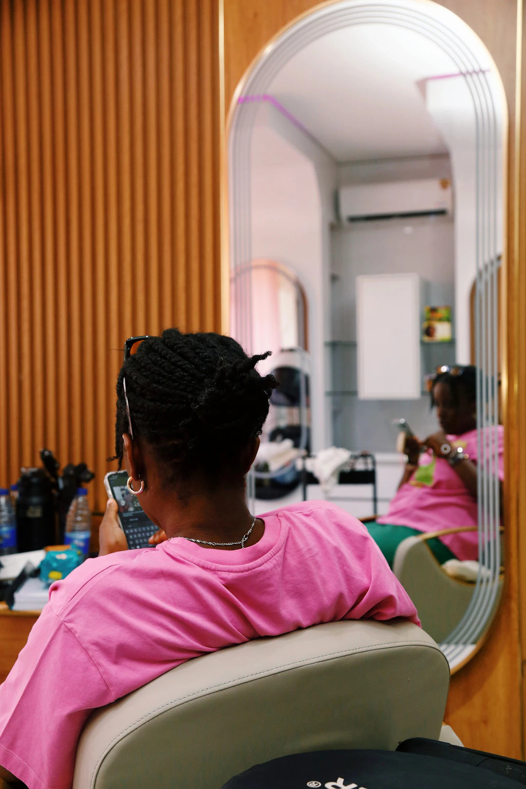 How Social Media Shapes Hair Accessory Trends