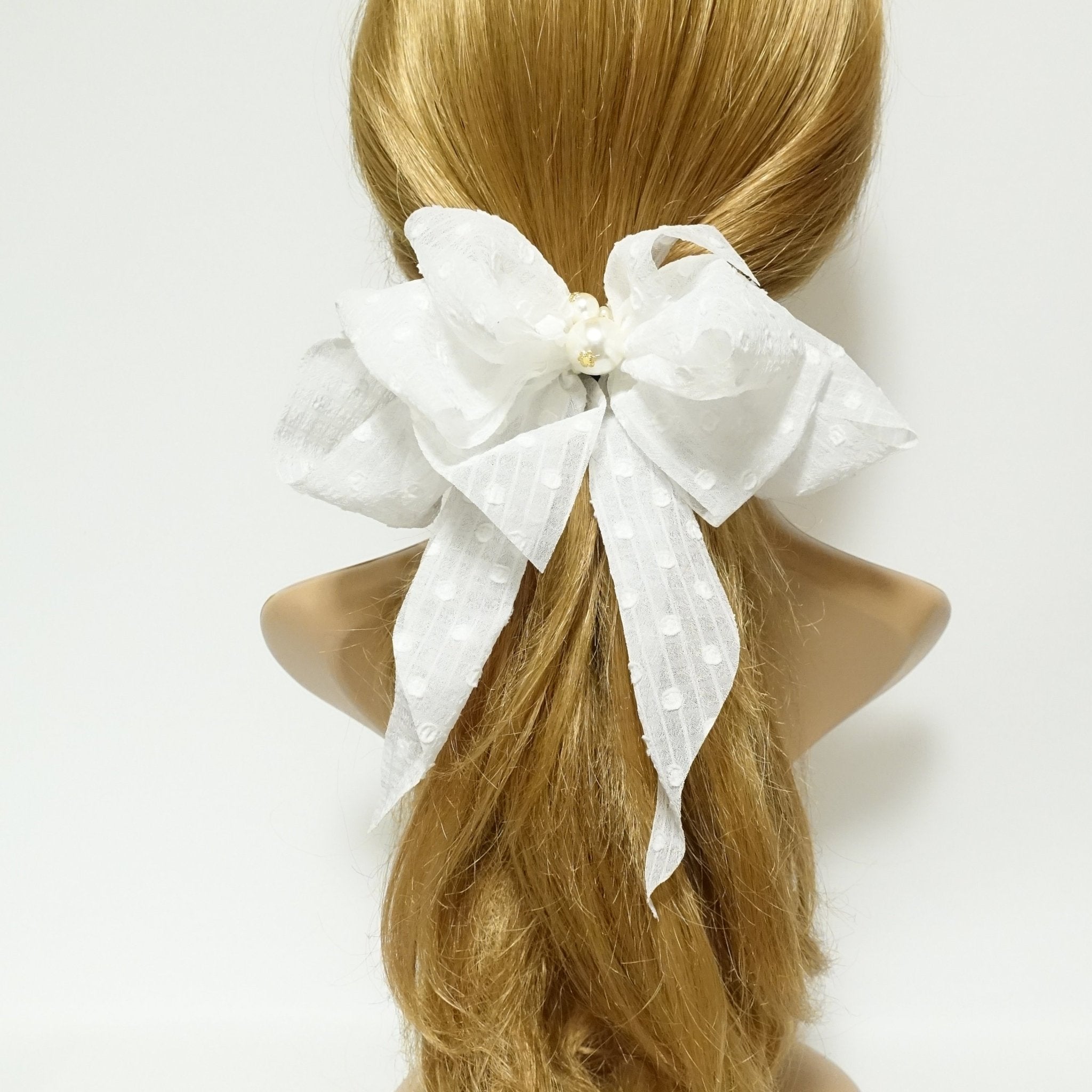 Chiffon and Satin Hair Bows for Women: Style & Size Guide