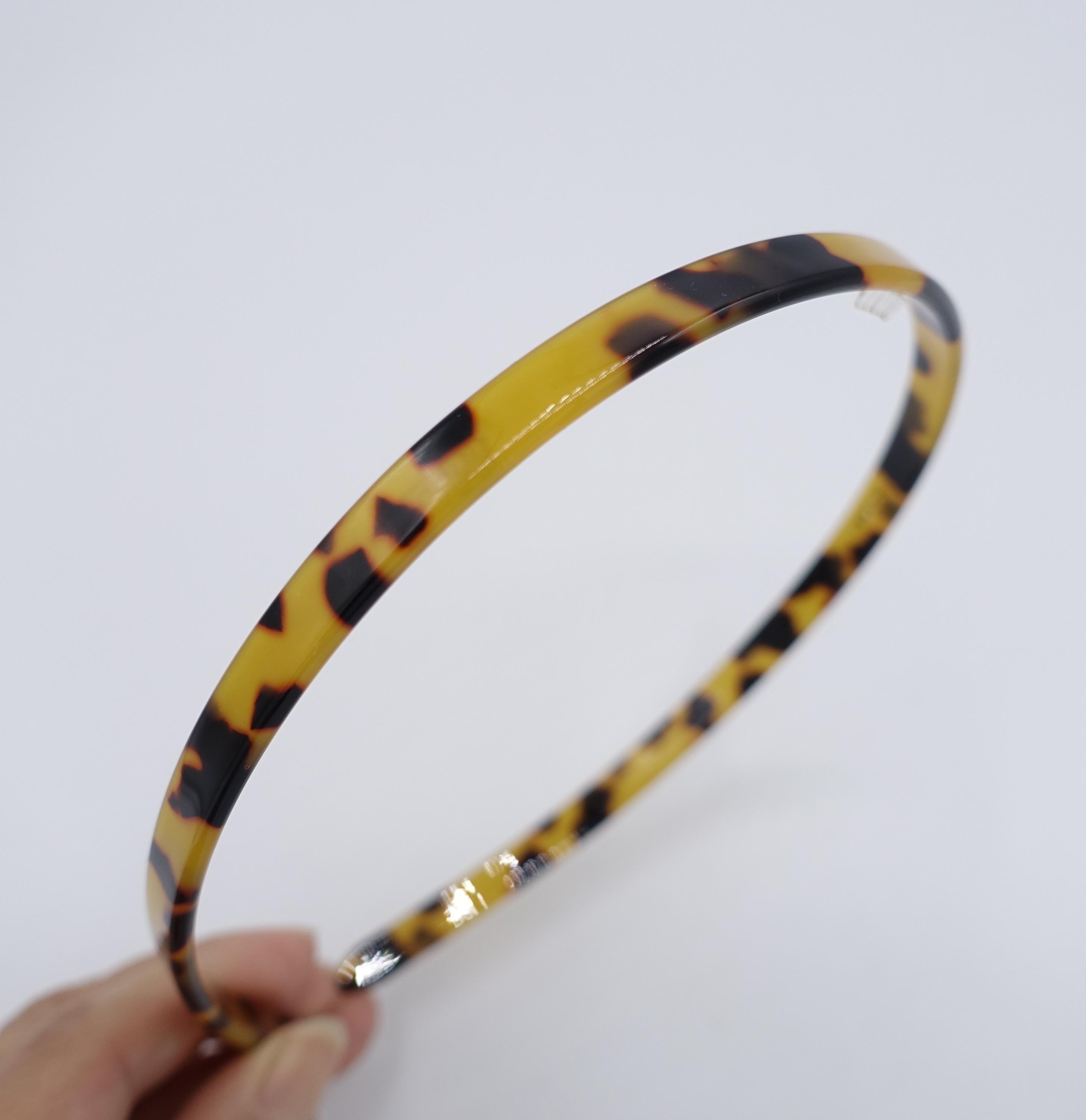 How to Buy Hair Accessories Online: Size, Fit & Hair Type Guide