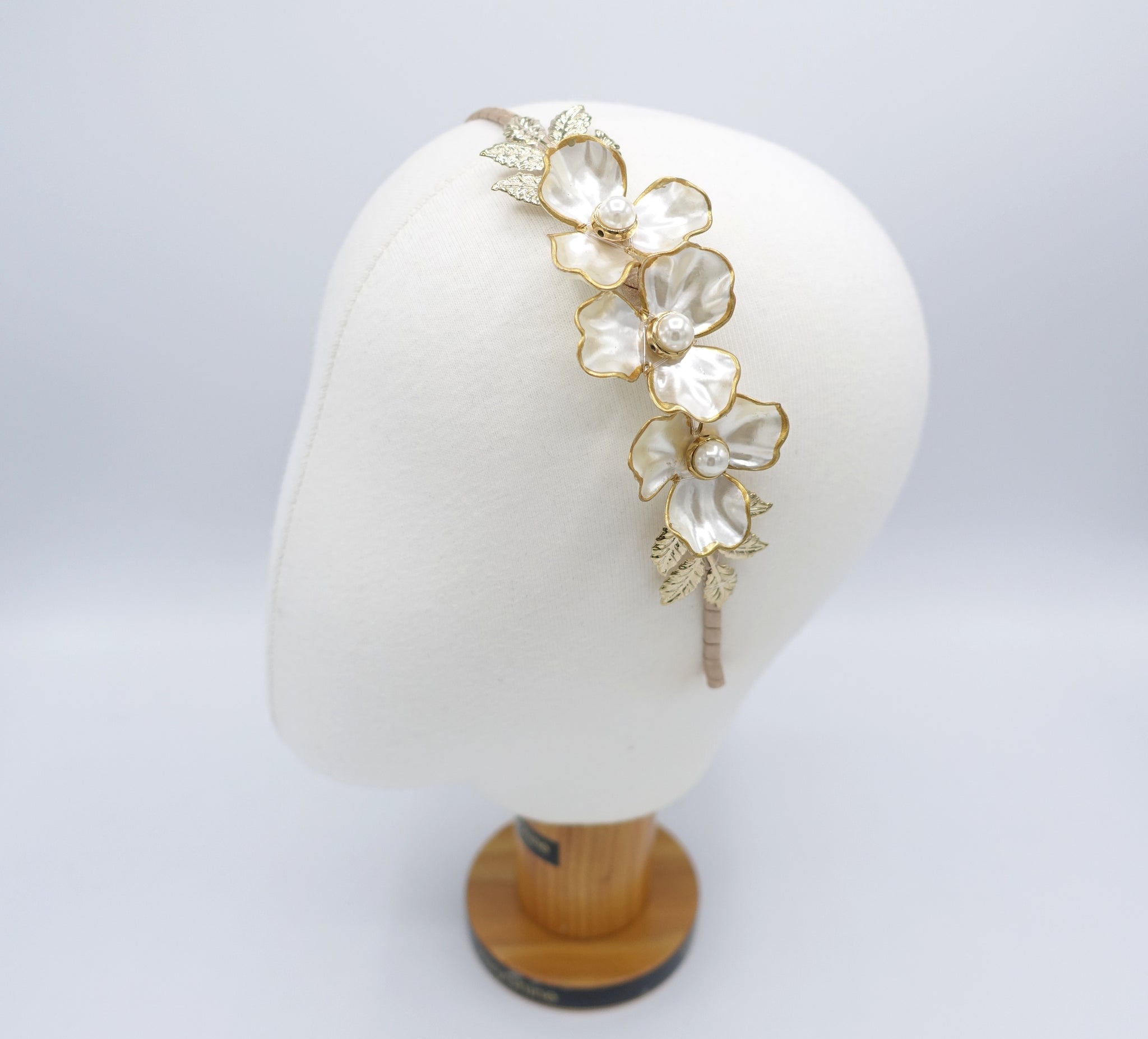 Pearl Flower Bridal Headband: Hand-Painted Pearl Leaf Embellished