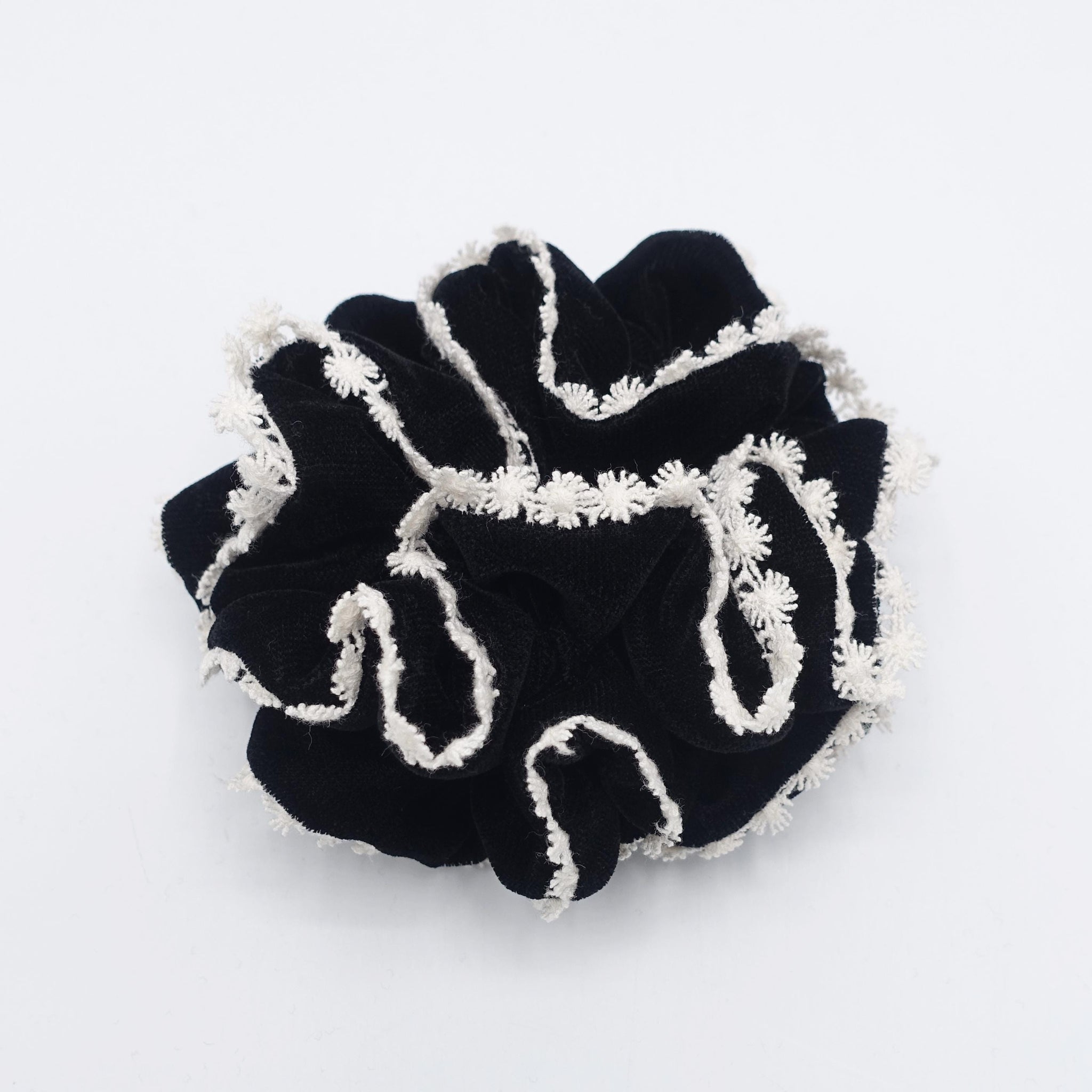velvet scrunchies, lace scrucnhies for women