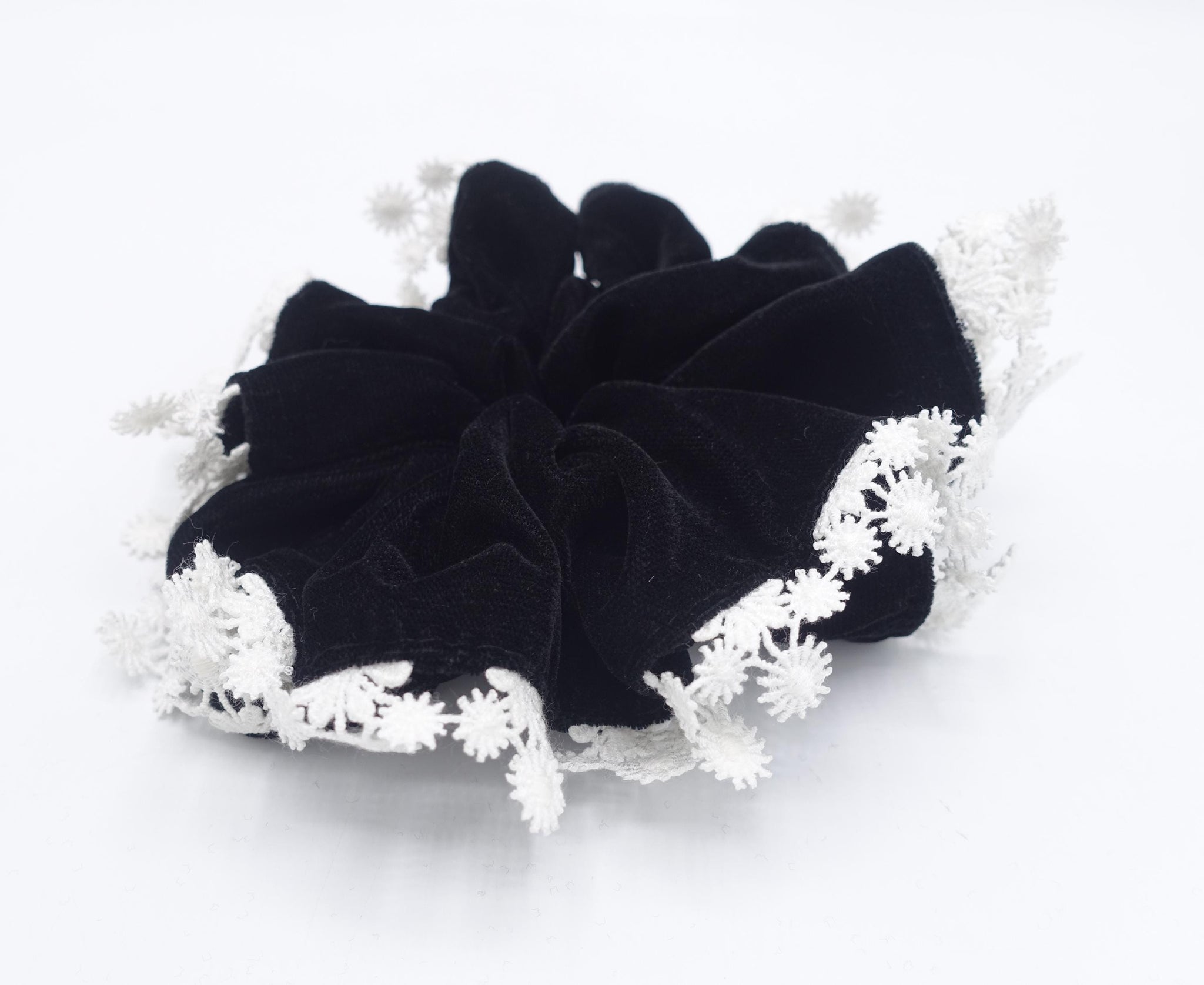 velvet scrunchies, lace scrucnhies for women