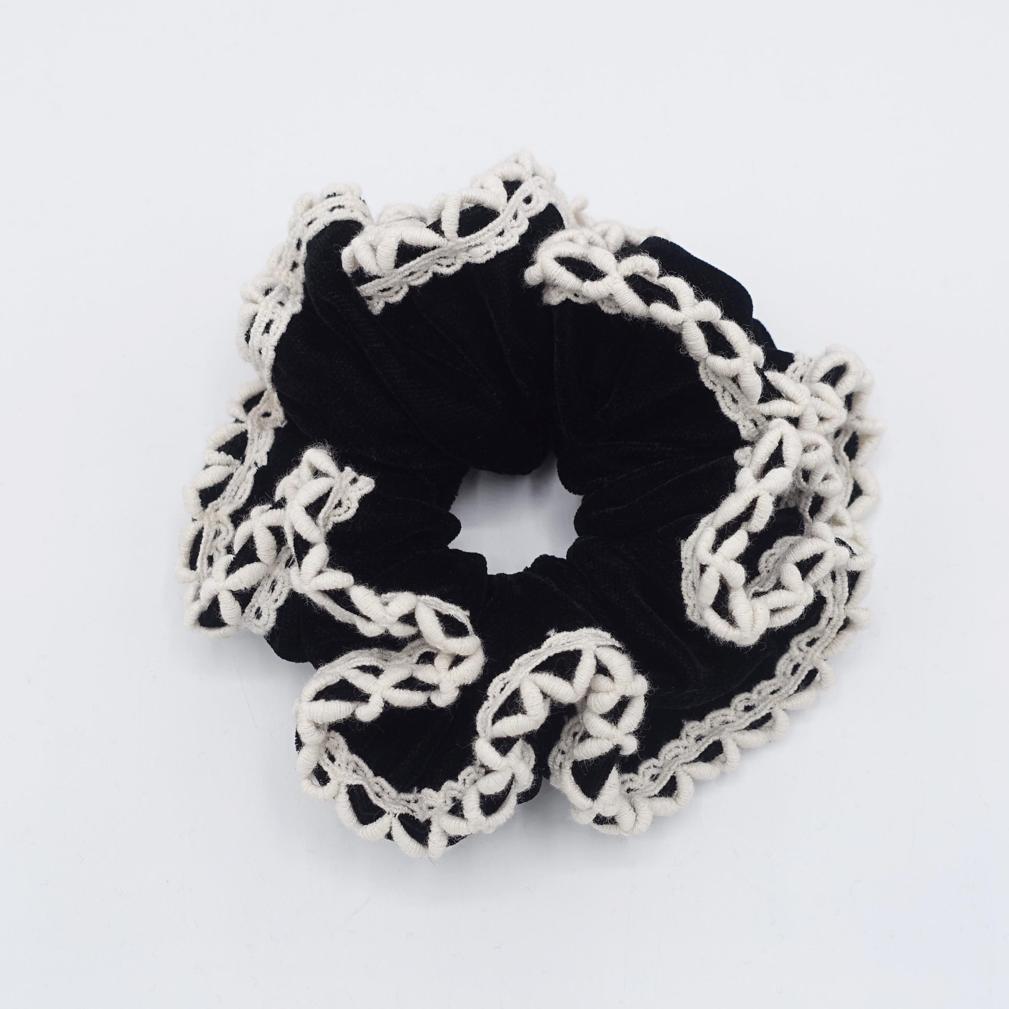 velvet scrunchies, lace scrucnhies for women