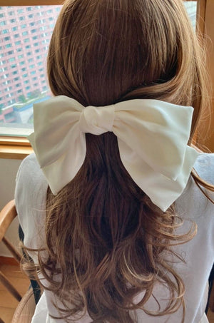veryshine.com claw/banana/barrette Cream white giant satin hair bow droopy stylish women hair accessory