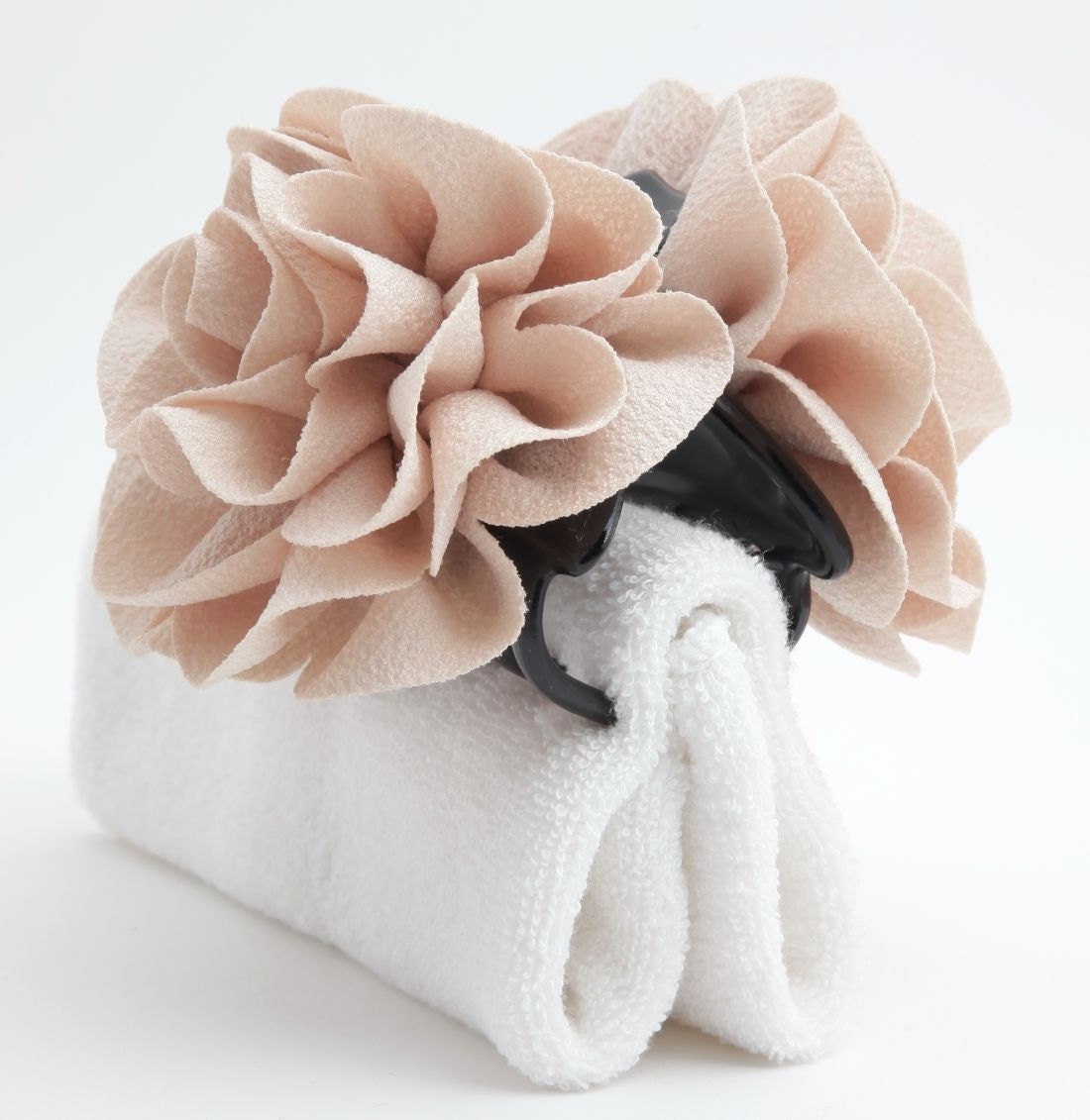 veryshine.com Hair Claw Beige Dahlia Thick Embossing Petal Flower Hair Jaw Claw Clip Women Hair Clamp Accessories