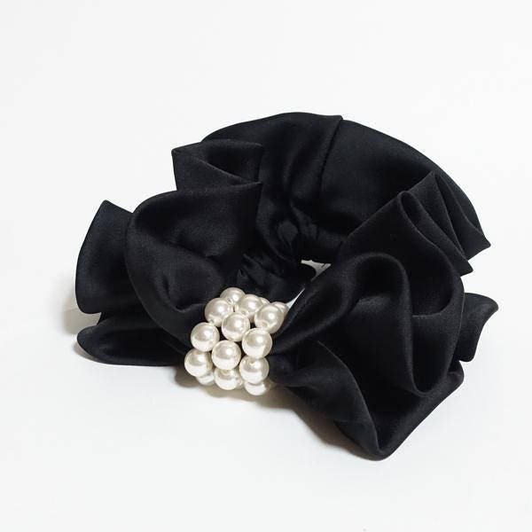 veryshine.com Scrunchies Black Satin scrunchies Pearl decorated Hair Elastics Ponytail Holder Women Hair Ties Accessories