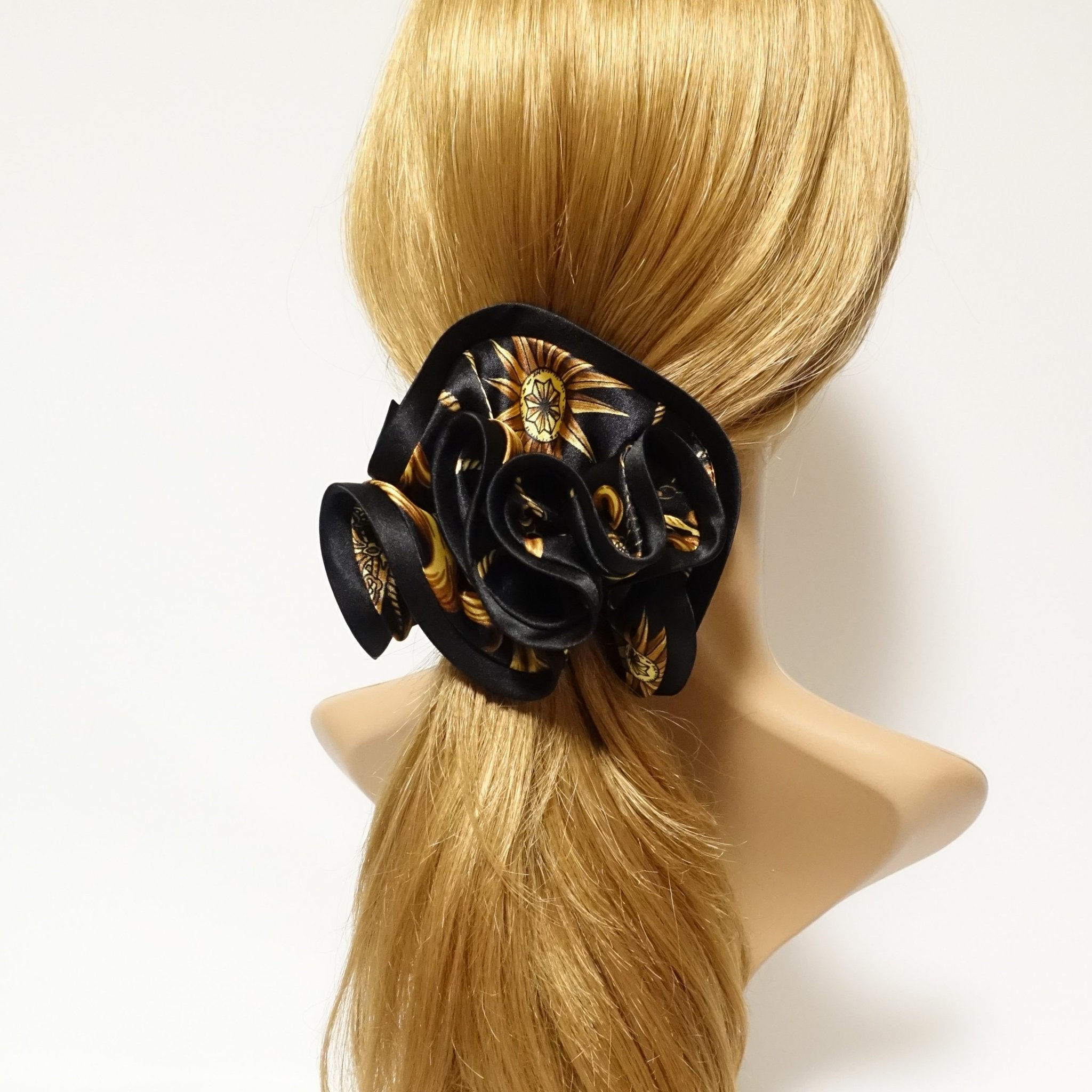 Glossy Satin Fabric Baroque Print Hair Scrunchies Korea Hair Accessory.