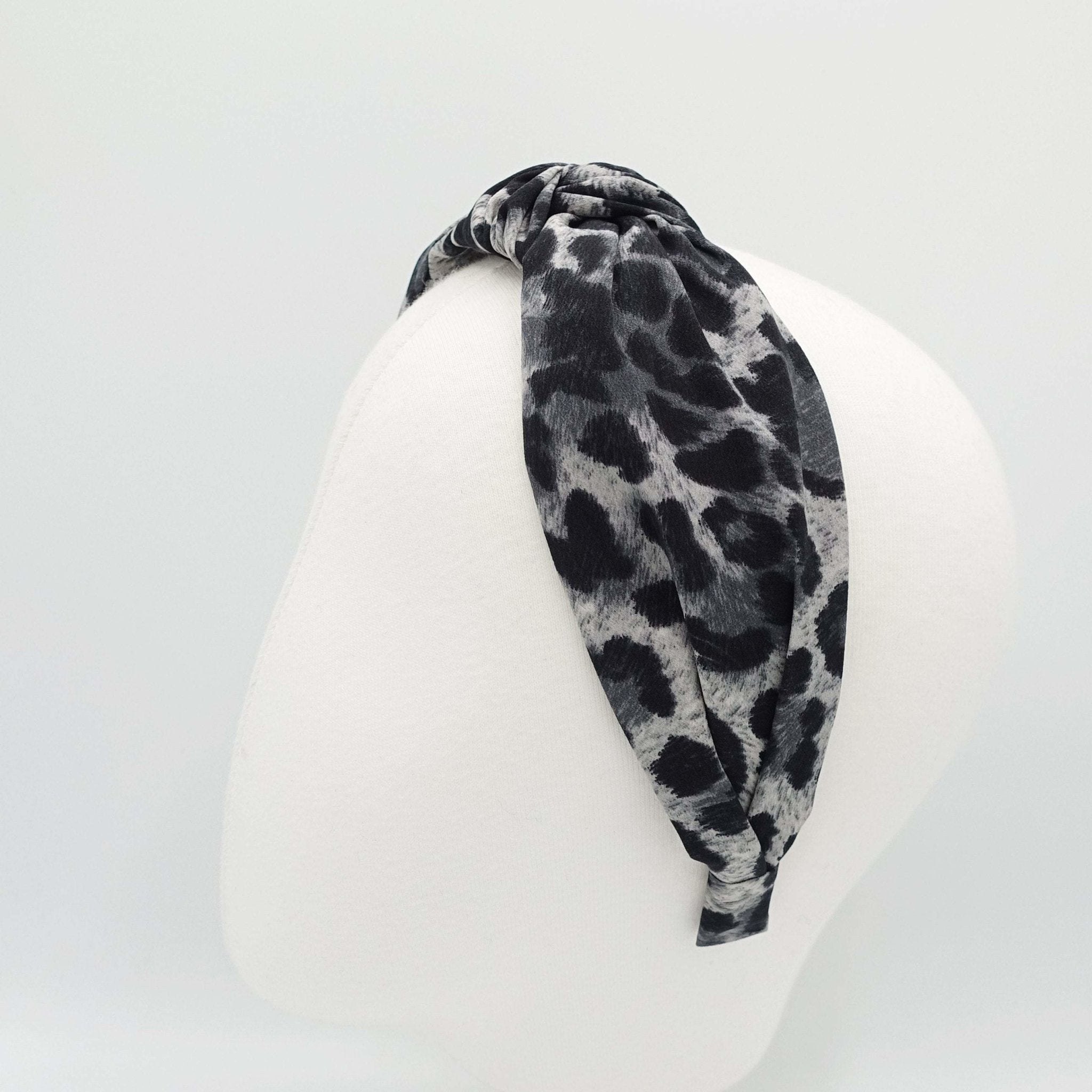 VeryShine leopard print knotted headband