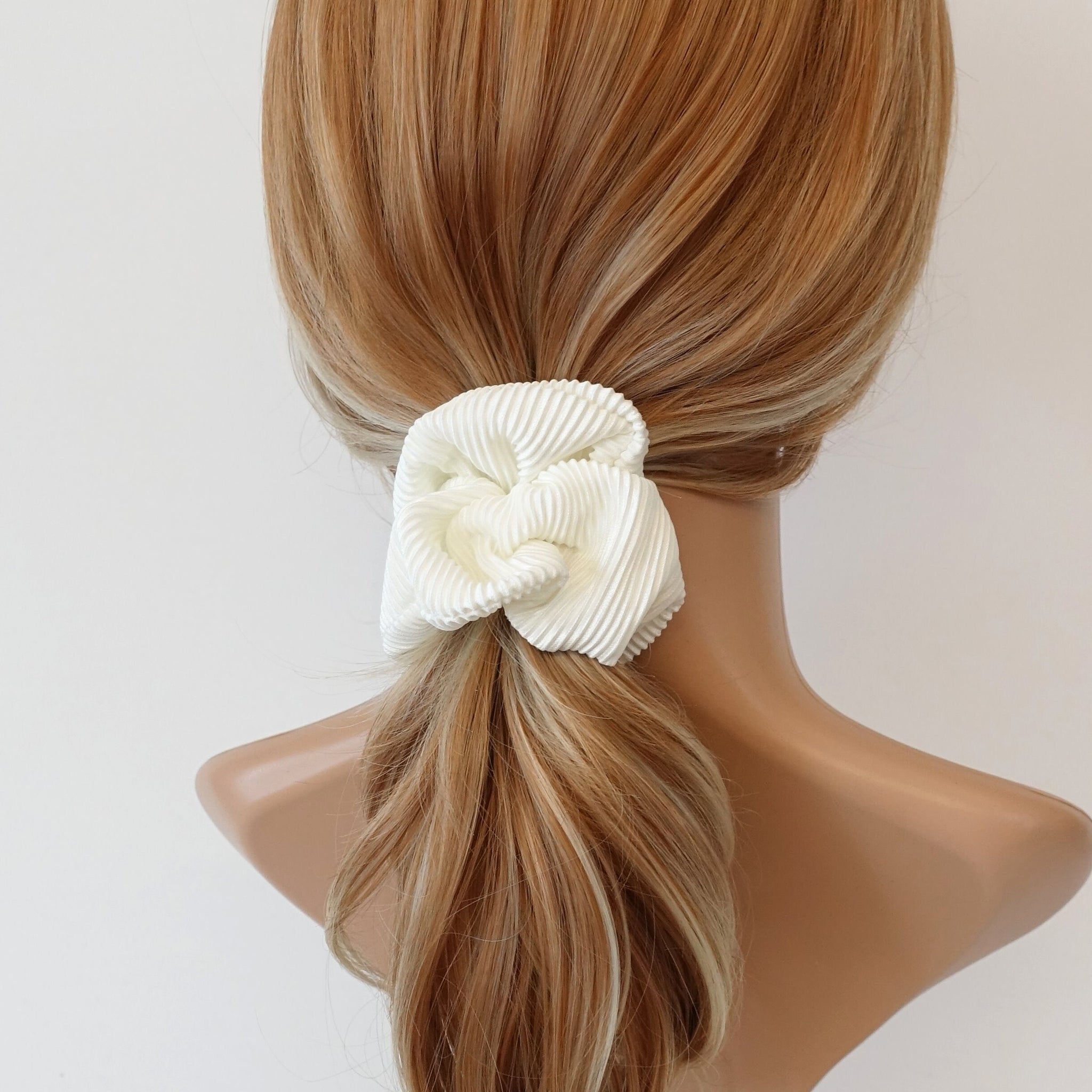 VeryShine Scrunchies Cream white glossy pleated fabric scrunchies women hair elastic scrunchie