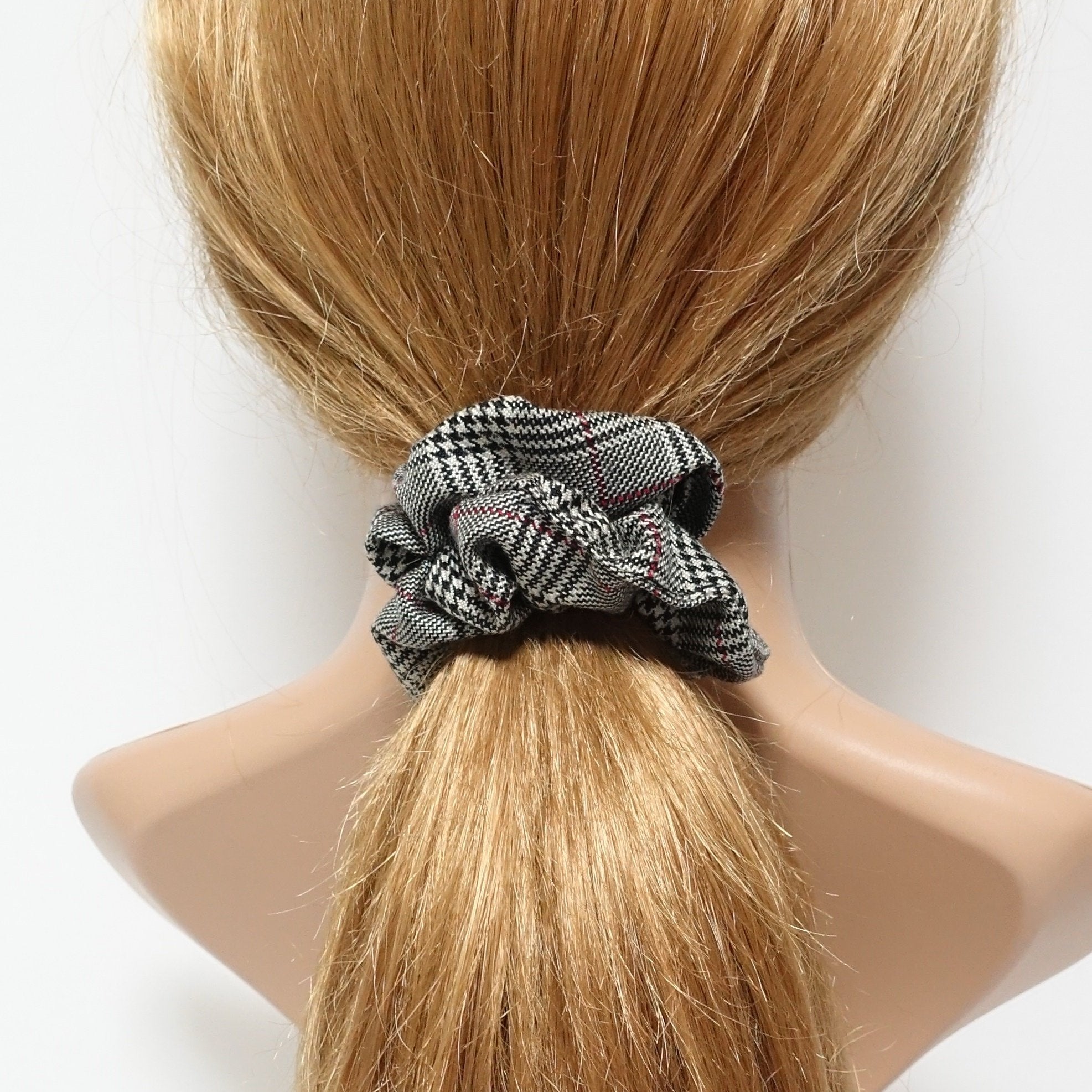 VeryShine scrunchies/hair holder A set of 2 plaid check hair elastics scrunchies classy medium scrunchie pack for women hair accessories